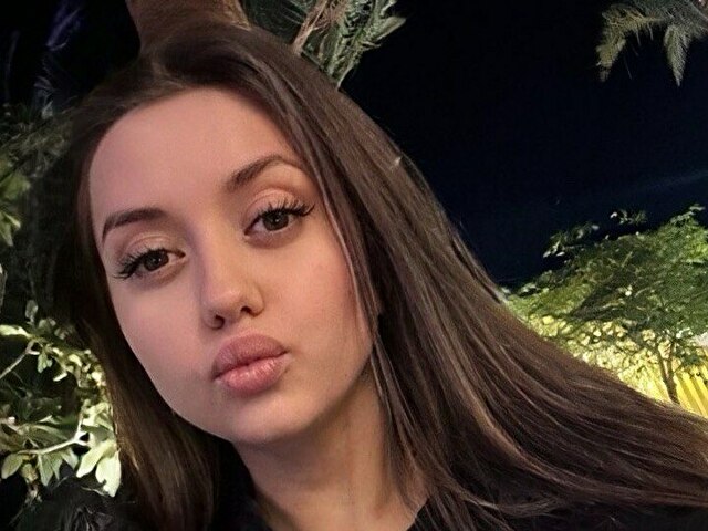 Nicole22