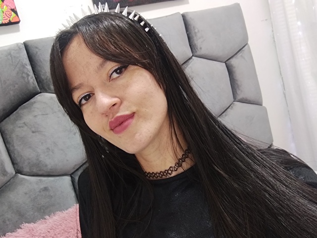 JulietaJadee